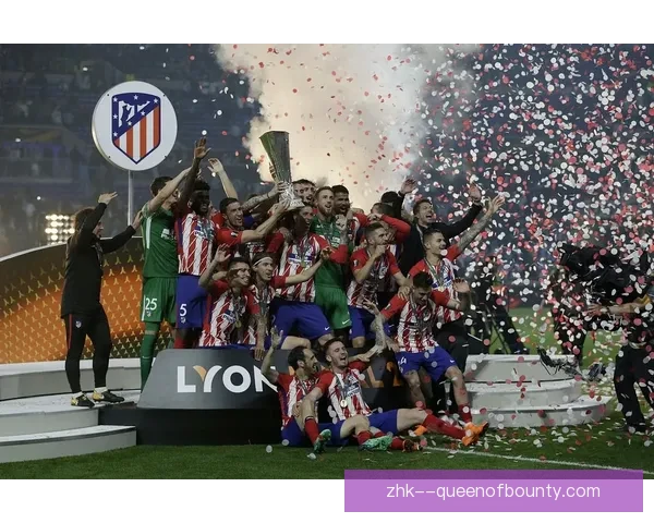 卡马拉法甲主场精彩远射力破巴黎圣日耳曼球门